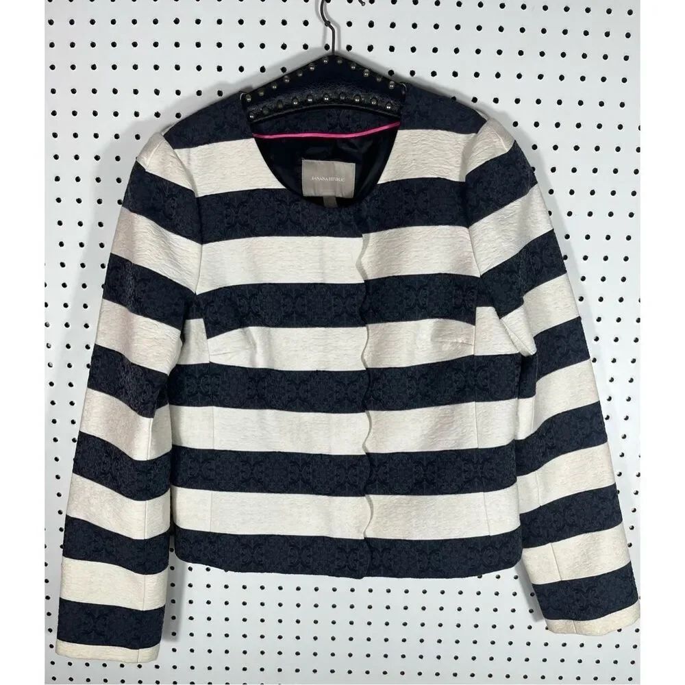 Banana Republic striped scalloped blazer jacket size 12